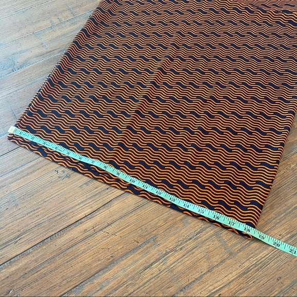 LuLaRoe XL Cassie skirt- navy blue & orange print - Picture 10 of 13